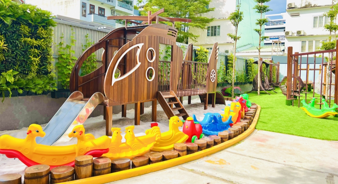 Không gian đầu đời an toàn, ấm áp và tràn đầy yêu thương